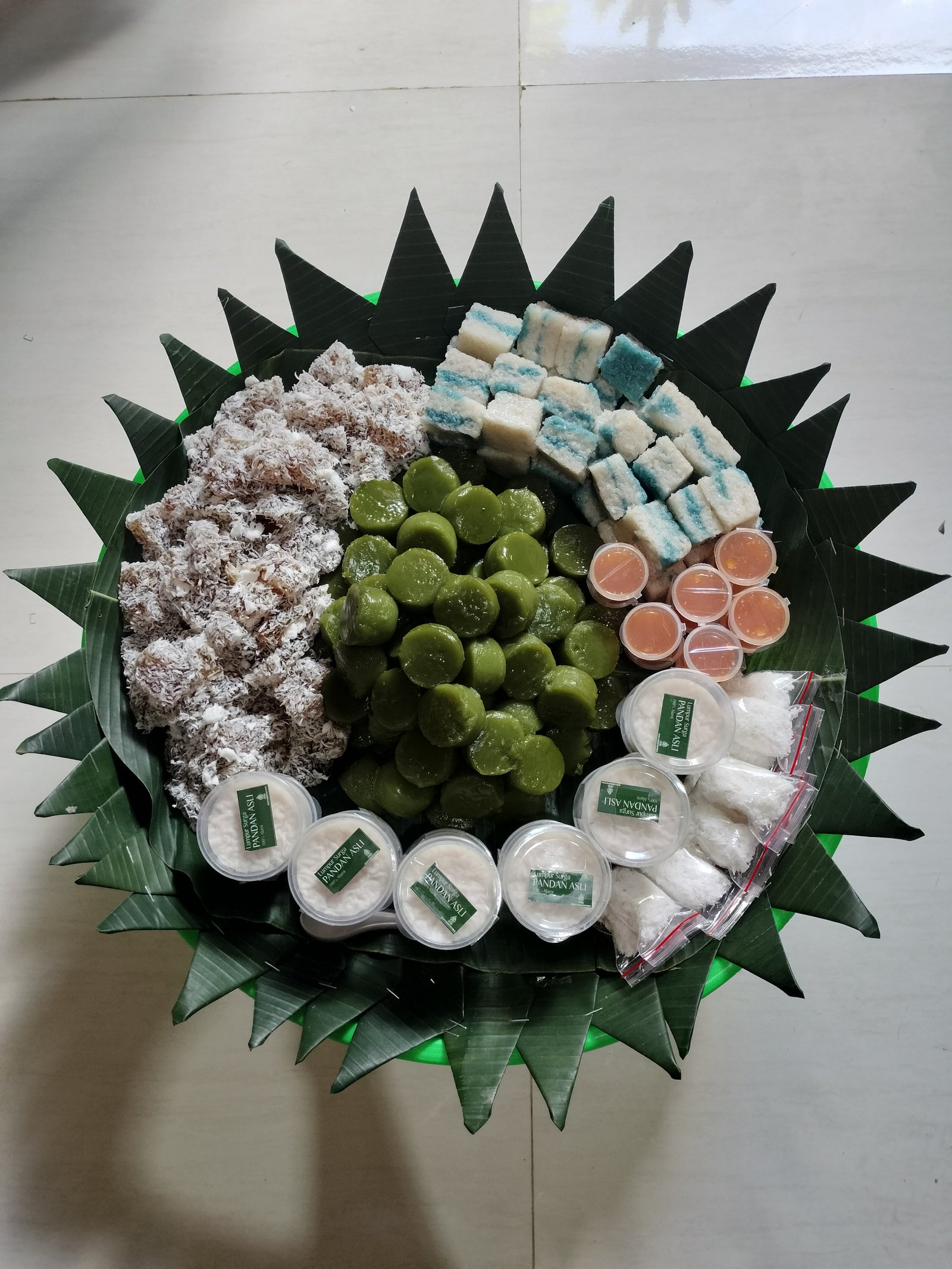 Tumpeng Besar